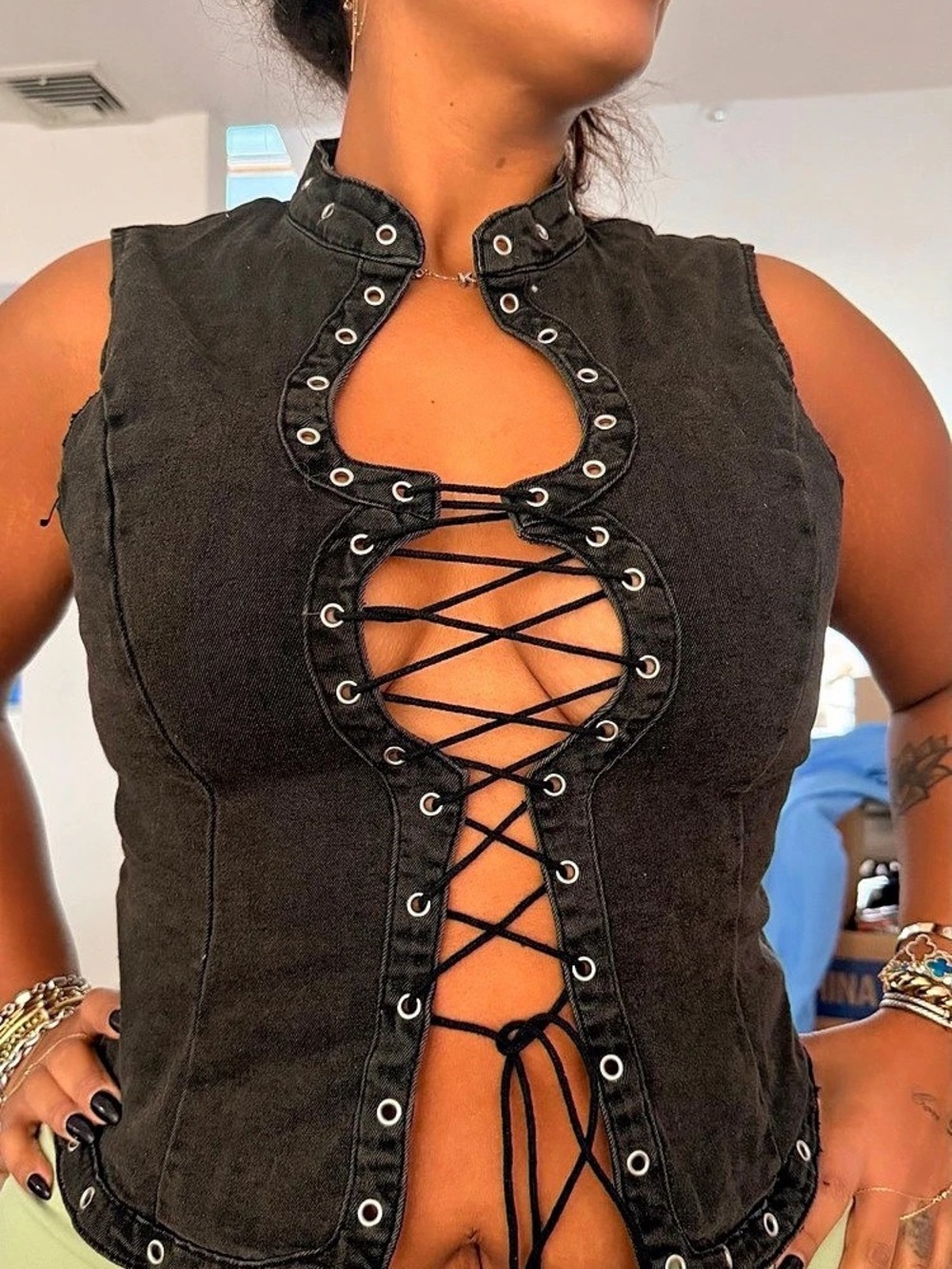 Fashion Nova Lace-Up Denim Crop Top Black Size Large